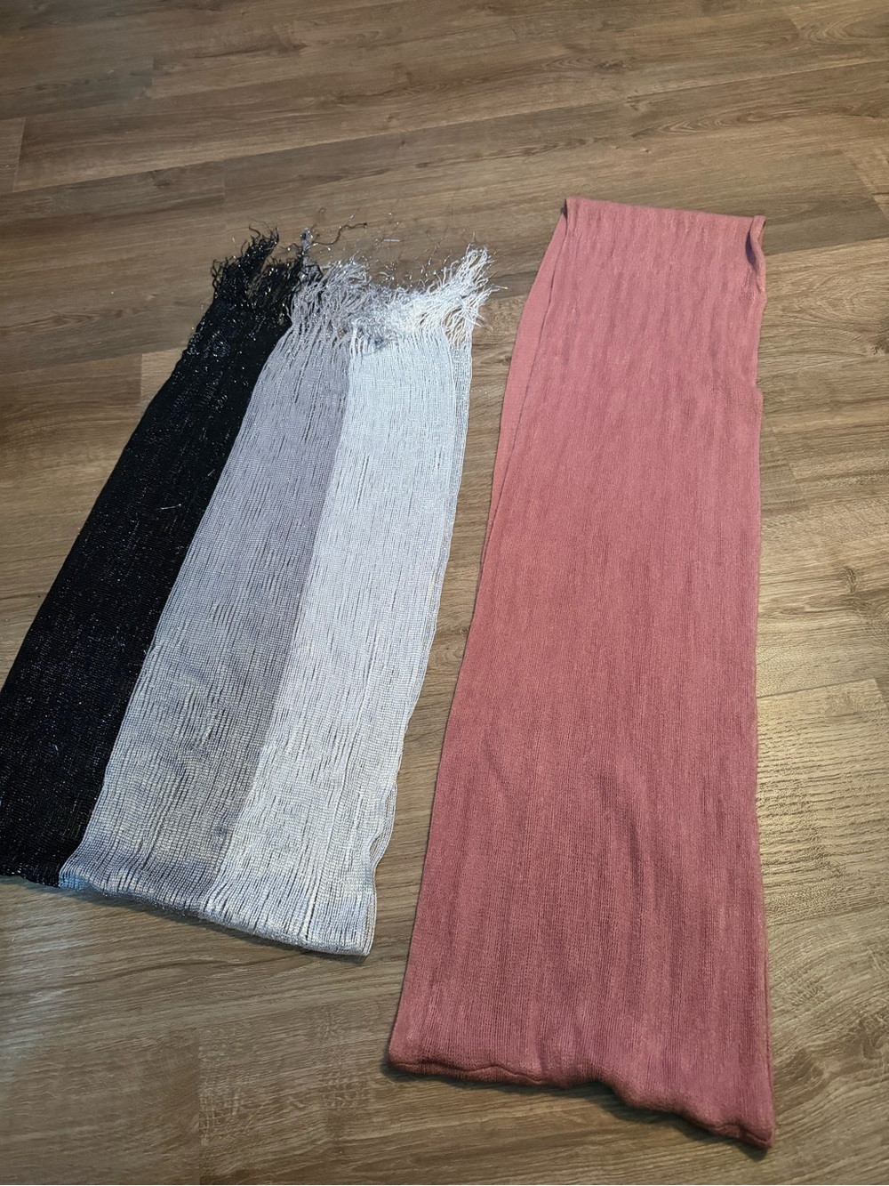 George scarfs. Bundle of. 2.